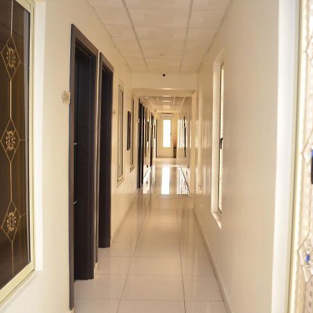 De Rigg Place - Alaka Estate, Surulere ลากอส ภายนอก รูปภาพ