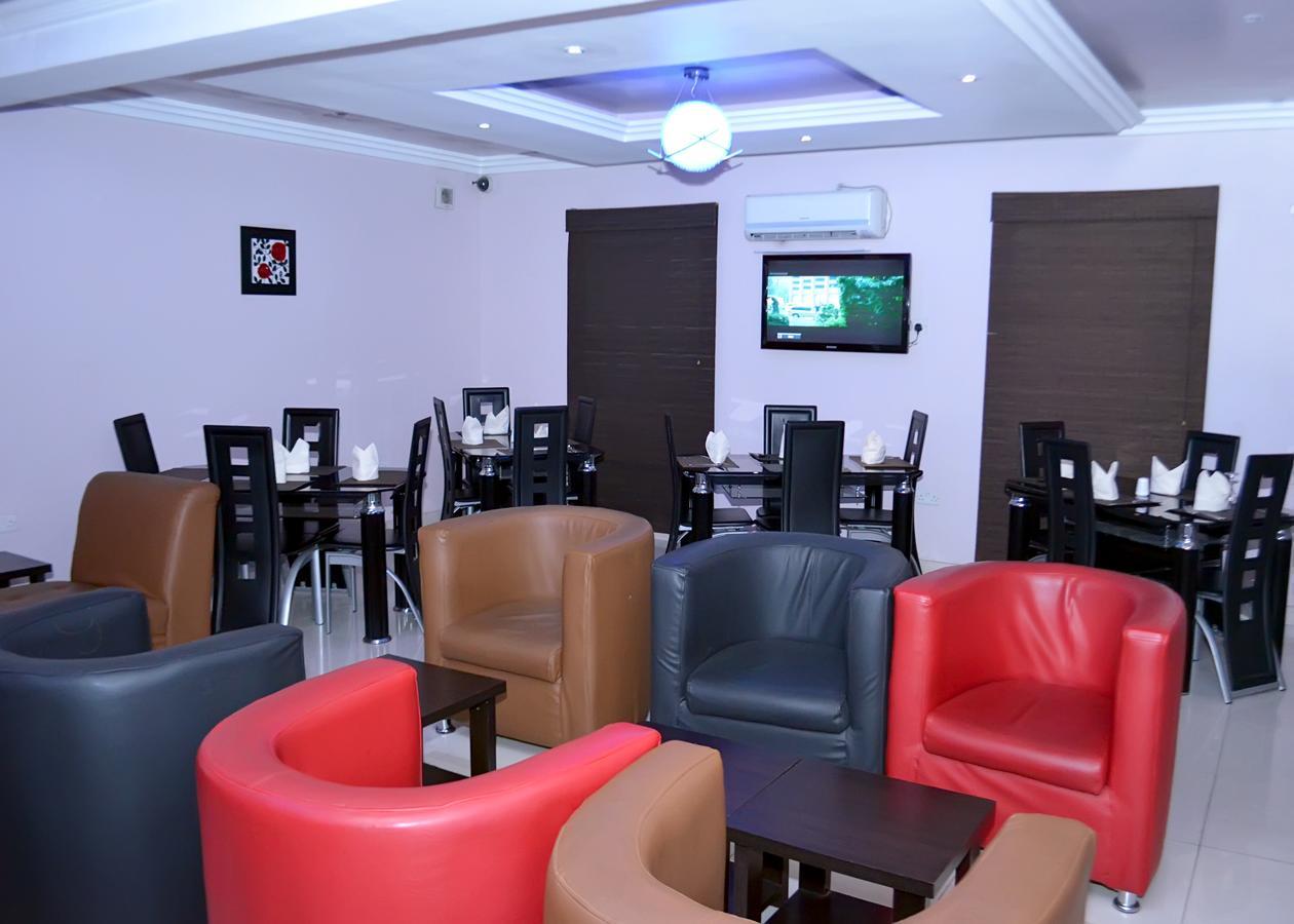 De Rigg Place - Alaka Estate, Surulere ลากอส ภายนอก รูปภาพ