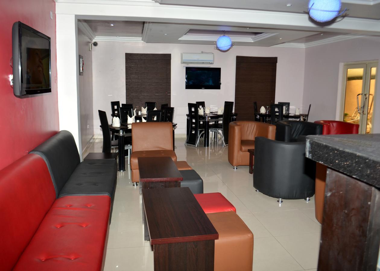 De Rigg Place - Alaka Estate, Surulere ลากอส ภายนอก รูปภาพ