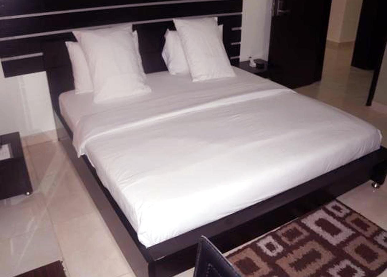 De Rigg Place - Alaka Estate, Surulere ลากอส ภายนอก รูปภาพ