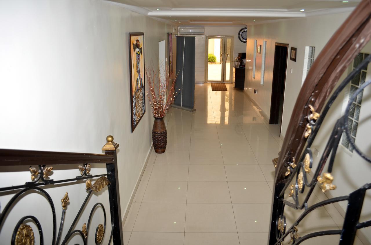 De Rigg Place - Alaka Estate, Surulere ลากอส ภายนอก รูปภาพ